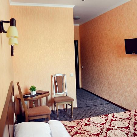 ויניצה Hotel Dobrodiy מראה חיצוני תמונה