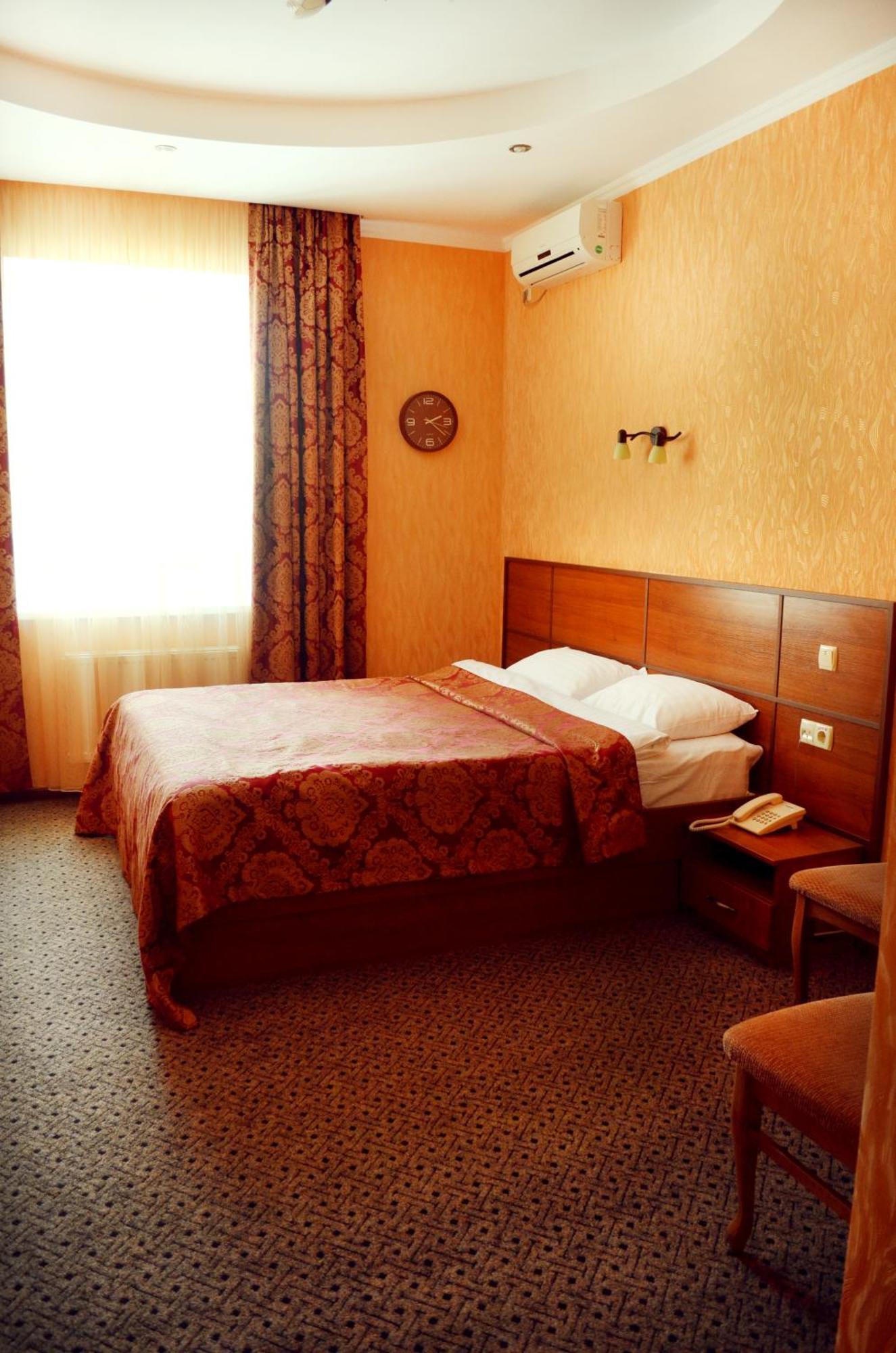 ויניצה Hotel Dobrodiy מראה חיצוני תמונה