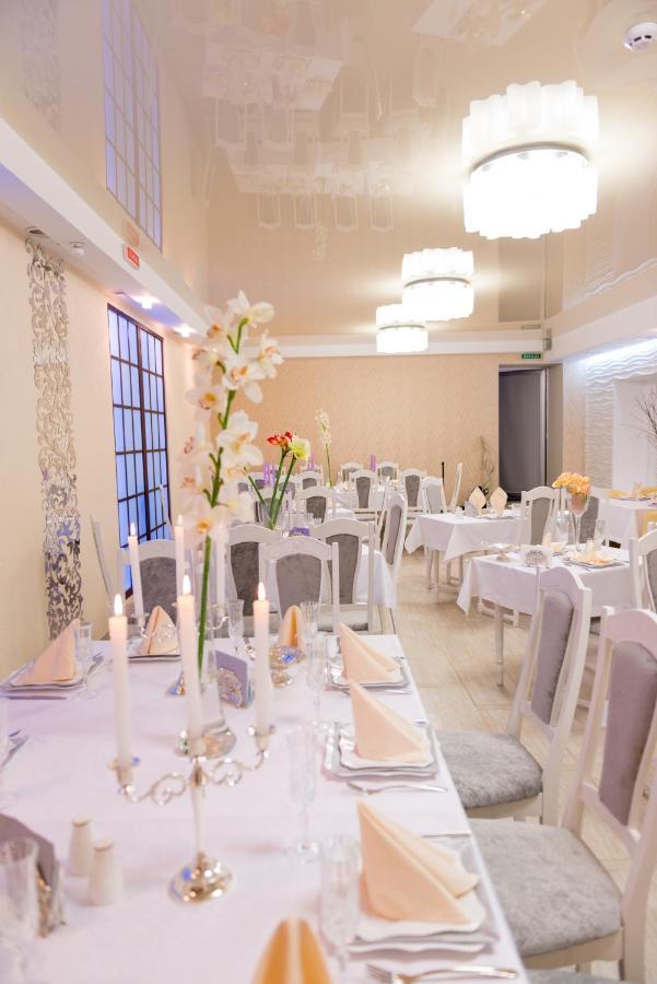ויניצה Hotel Dobrodiy מראה חיצוני תמונה