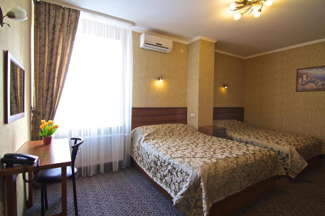 ויניצה Hotel Dobrodiy מראה חיצוני תמונה