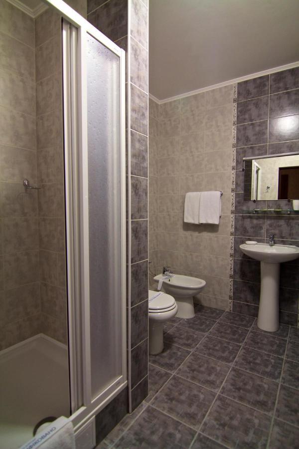 ויניצה Hotel Dobrodiy מראה חיצוני תמונה