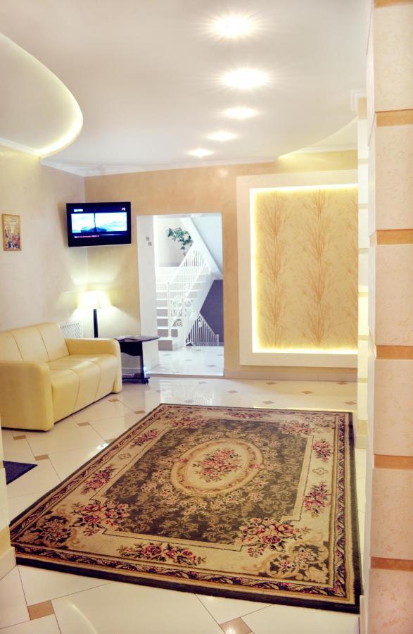 ויניצה Hotel Dobrodiy מראה חיצוני תמונה