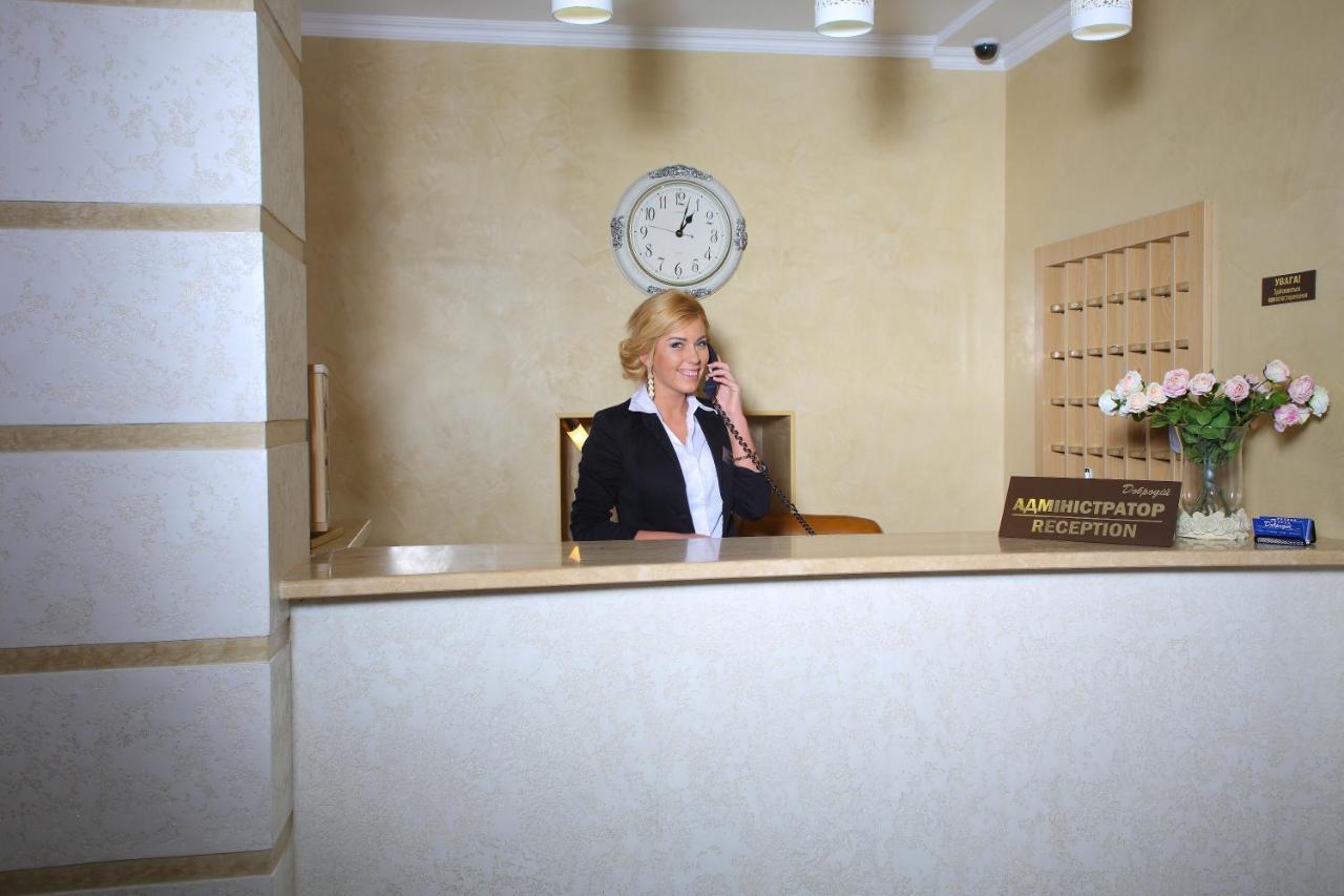 ויניצה Hotel Dobrodiy מראה חיצוני תמונה